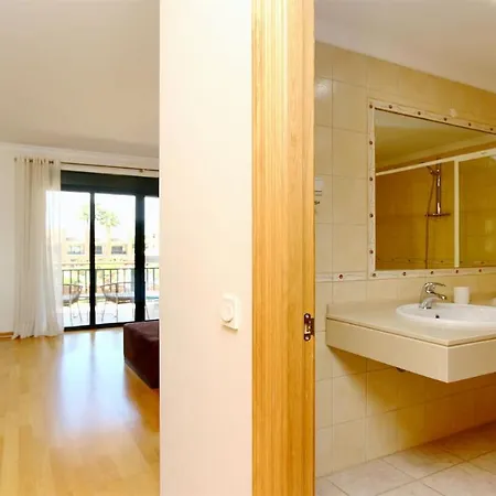 Villa Olivos Del Golf 249- Cleverdetails, Sleeps 6 Adults 1 Child