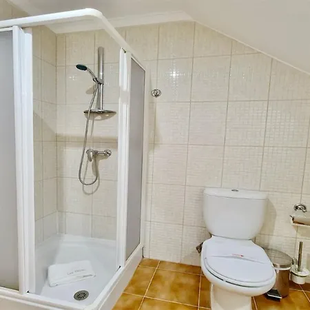 Villa Olivos Del Golf 249- Cleverdetails, Sleeps 6 Adults 1 Child Vilamoura