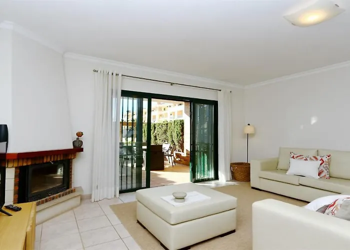 Olivos Del Golf 249- Cleverdetails, Sleeps 6 Adults 1 Child * Vilamoura