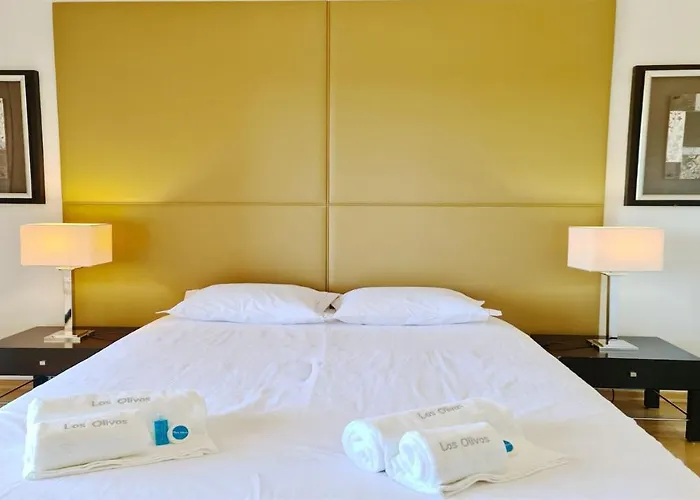 Olivos Del Golf 249- Cleverdetails, Sleeps 6 Adults 1 Child *