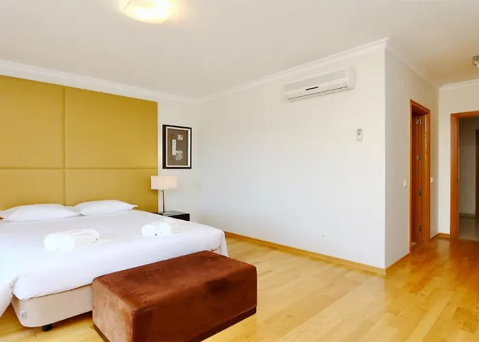 Olivos Del Golf 249- Cleverdetails, Sleeps 6 Adults 1 Child * Vilamoura