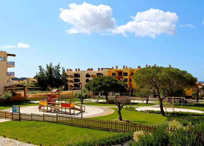 Olivos Del Golf 249- Cleverdetails, Sleeps 6 Adults 1 Child