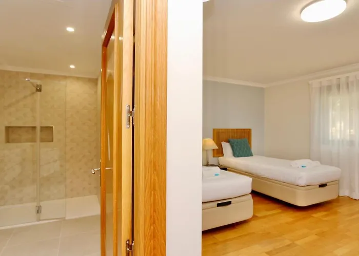 Villa Olivos Del Golf 249- Cleverdetails, Sleeps 6 Adults 1 Child *