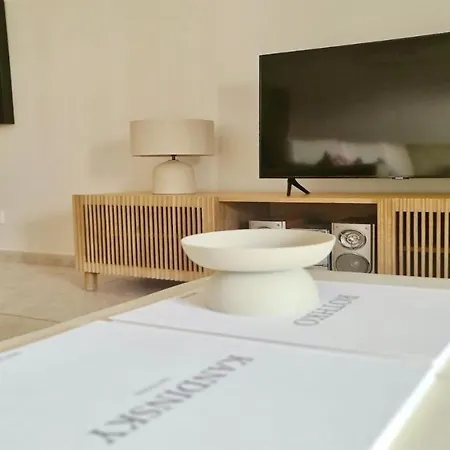 Villa Olivos Del Golf 249- Cleverdetails, Sleeps 6 Adults 1 Child