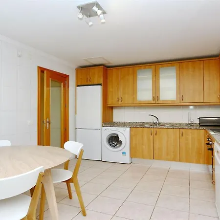 Olivos Del Golf 249- Cleverdetails, Sleeps 6 Adults 1 Child Вилла