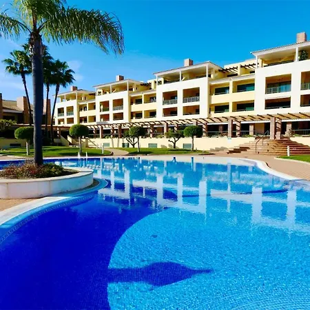 Вилла Olivos Del Golf 249- Cleverdetails, Sleeps 6 Adults 1 Child *